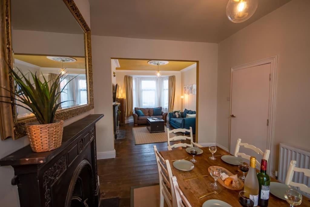 4-Bed Botanical Retreat Villa Plymouth Buitenkant foto