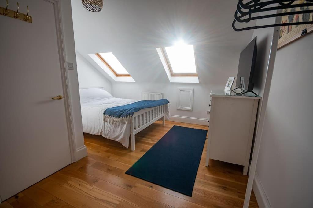 4-Bed Botanical Retreat Villa Plymouth Buitenkant foto